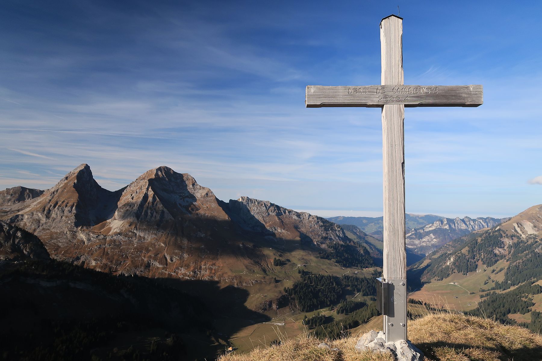 Randonnée à la Dent de Combette depuis Gros Mont et la Corne d’Aubert